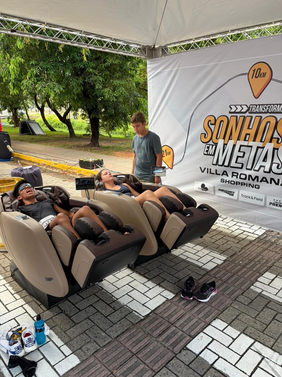Poltronas de massagem para visitantes